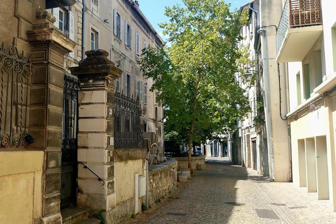 Au Fil De L'Eau Apartment Avignon Exterior photo